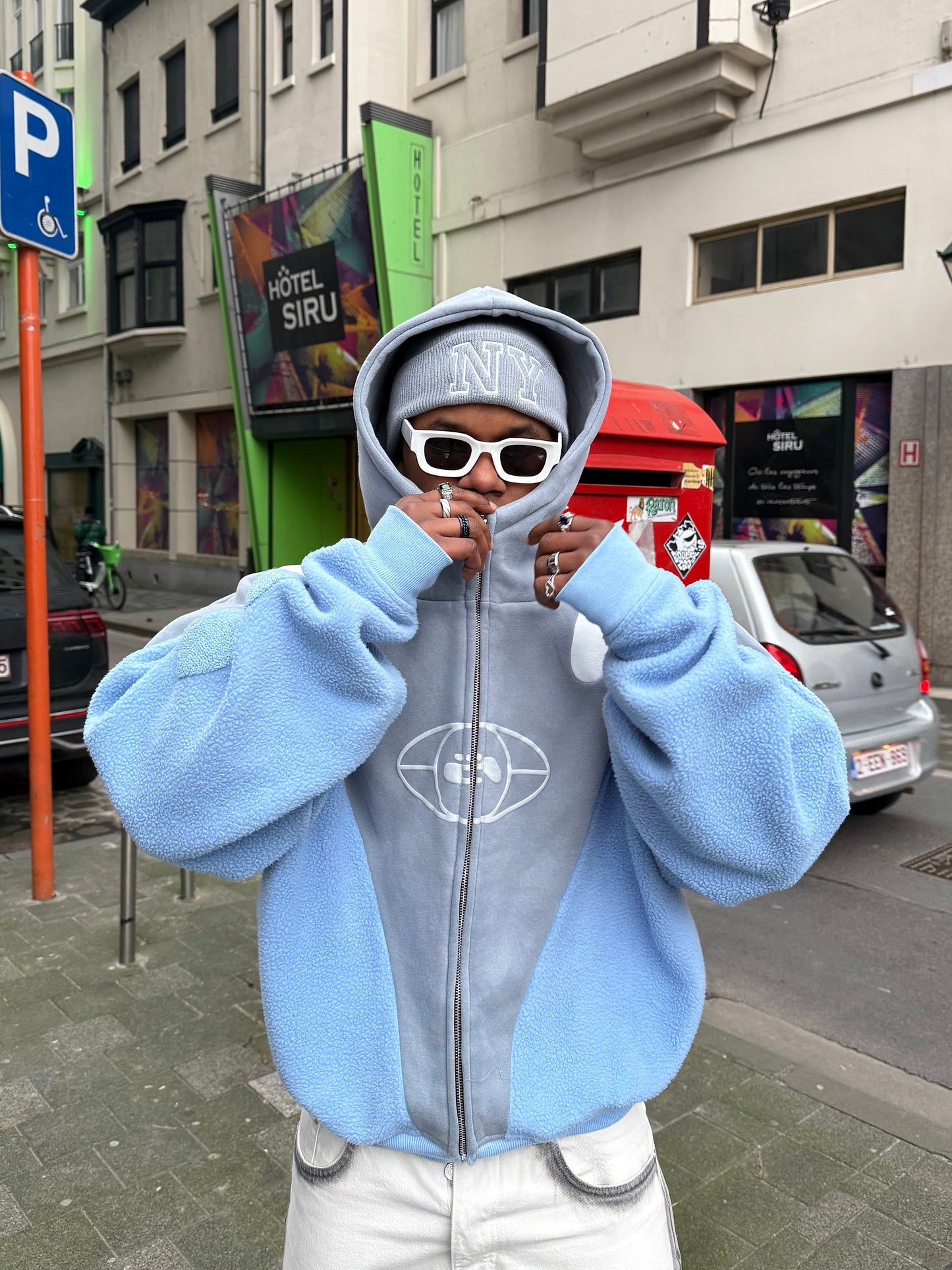 1 SKY JERSEY / FLEECE HOODIE